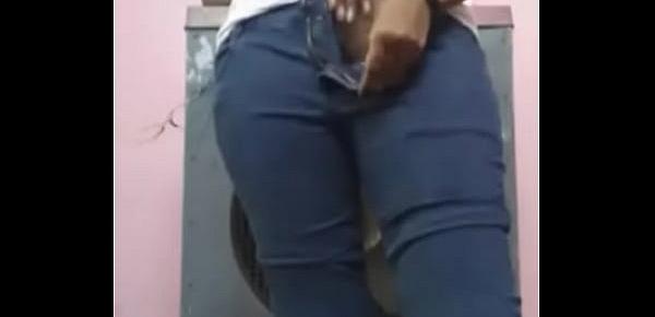  New desi teen rubbing her pussy